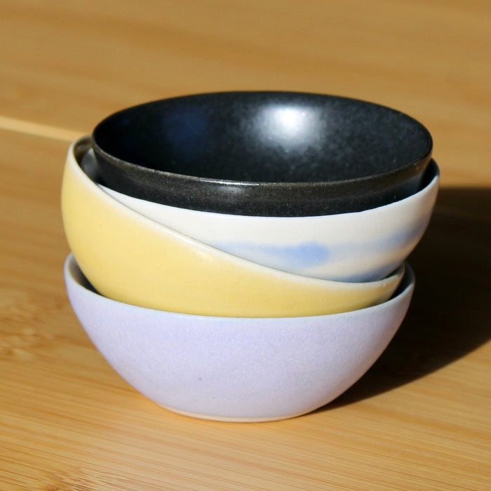 Bitty Bowl in Lilac