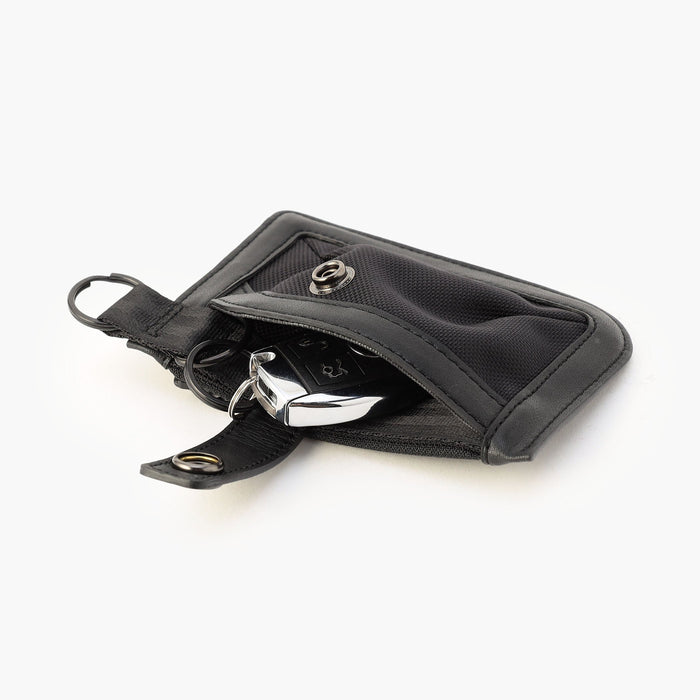 BLK MAG KEY HOLDER ( MADE IN JAPAN 🇯🇵 )
