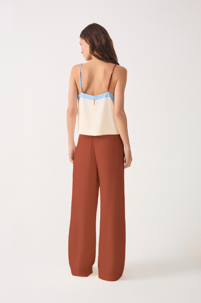 Brown Pockets Straight Leg Pants_5