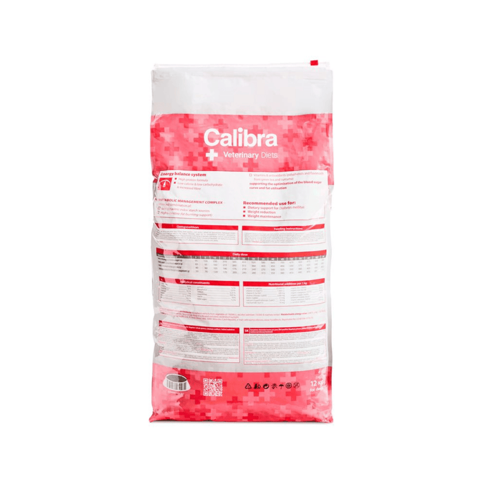 A bag of Calibra Veterinary Chews cat treats, featuring a white and pink design with red accents and detailed text on the front.