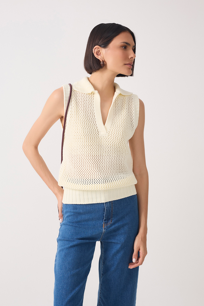 Collared V Neck Sleeveless Tricot Blouse_2