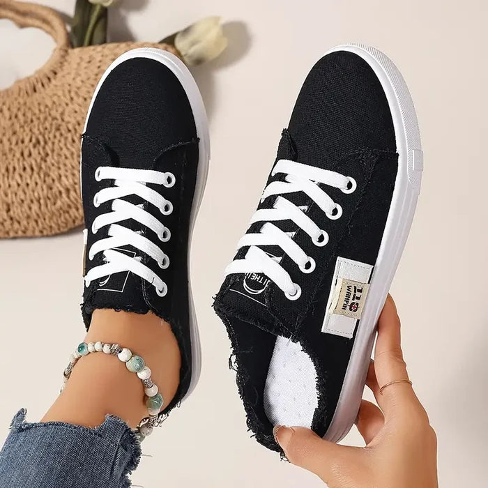 Cyrelia - Chaussures en toile lacées plates tendance et confortables qui vont avec tout
