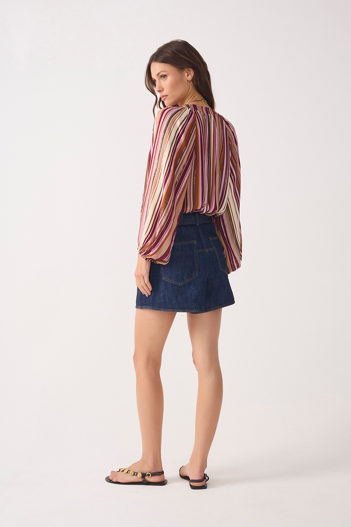Denim Pockets Belt Loops Belted Shorts_7