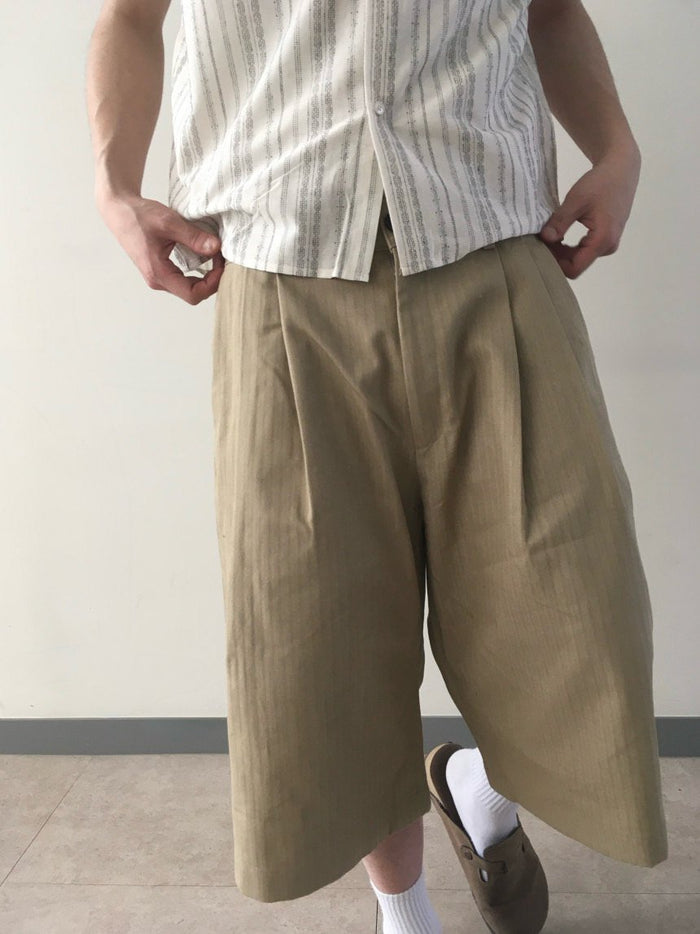 Herringbone Non-Fade Denim Bermuda