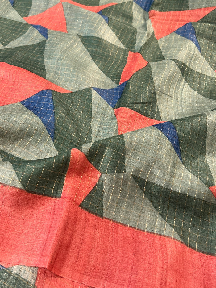 Maya triangles saree