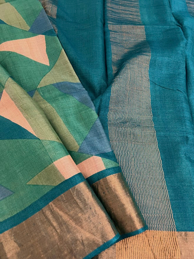 Maya triangles saree