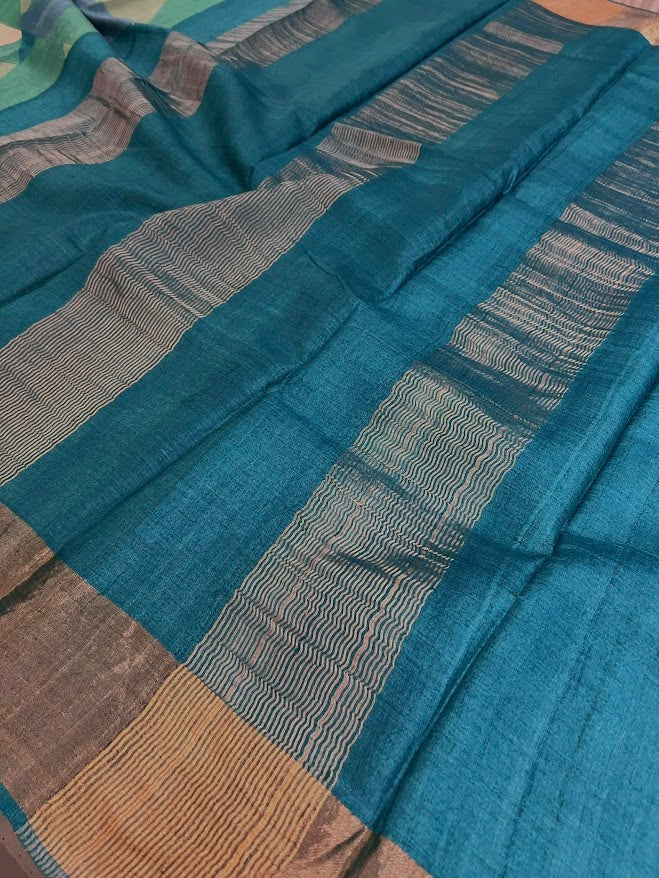 Maya triangles saree