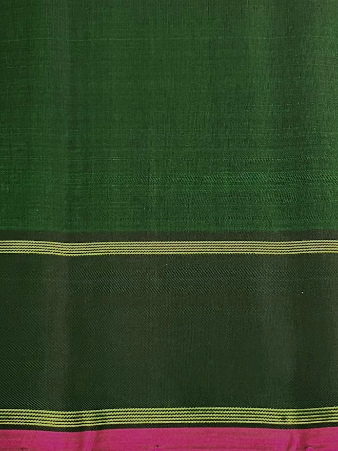 Meera gold kanchipuram silk saree