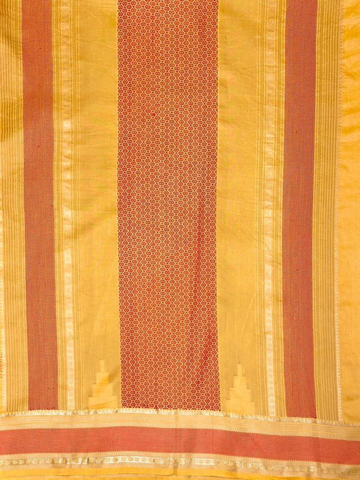 Mila Foliage Thread Woven Border Silk Saree