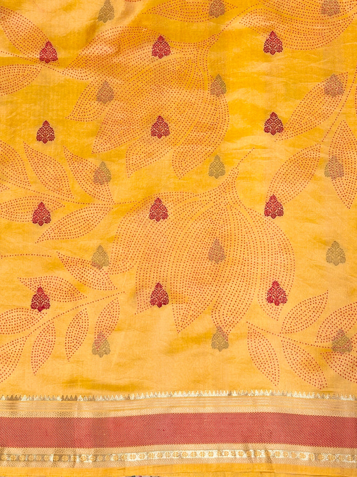 Mila Foliage Thread Woven Border Silk Saree