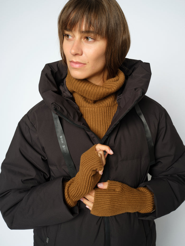 Modelshot / Dark Camel / Detail