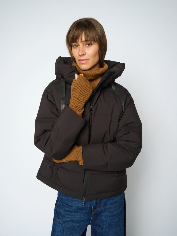 Modelshot / Dark Camel / Detail