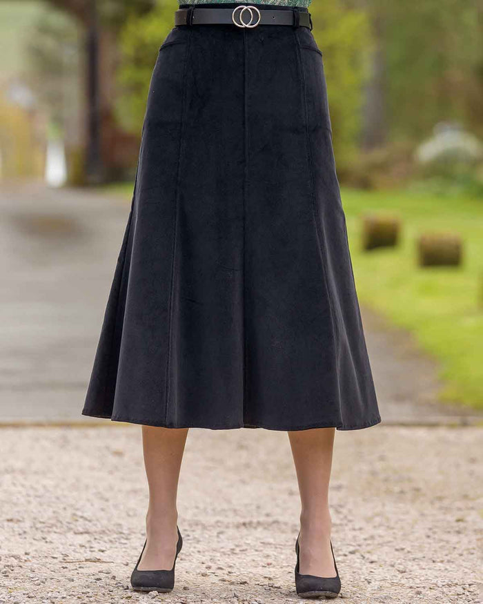 Needlecord Skirt - Black - Country Collection