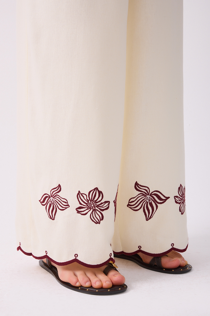 Off-White Embroidered Wavy Hem Pants_5
