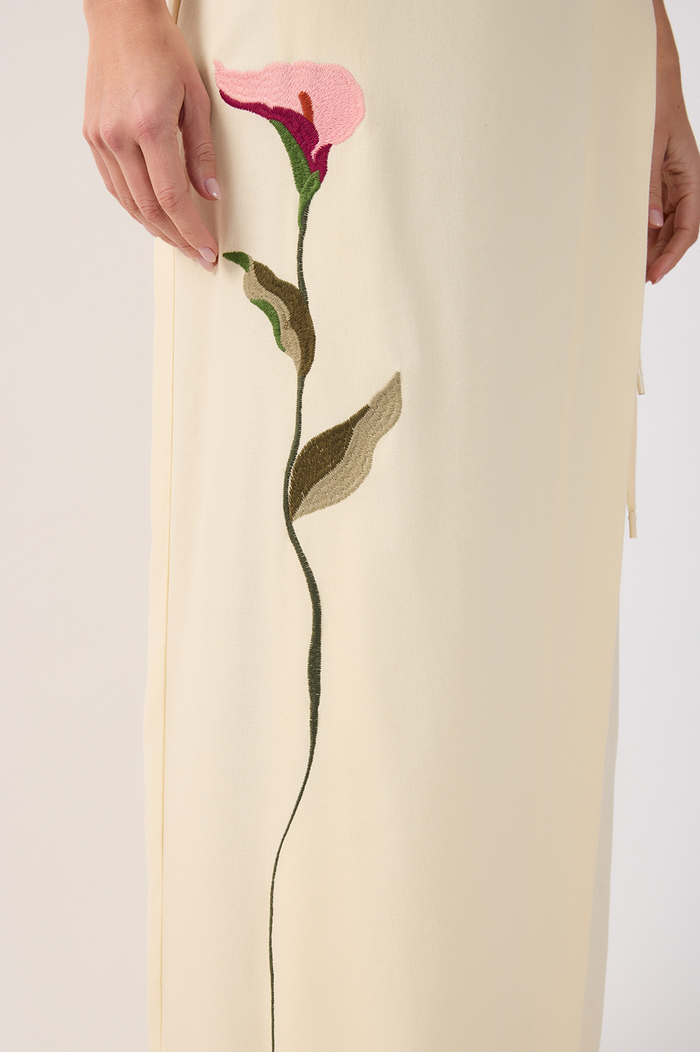 Off-White Embroidered Wrap Maxi Skirt_5