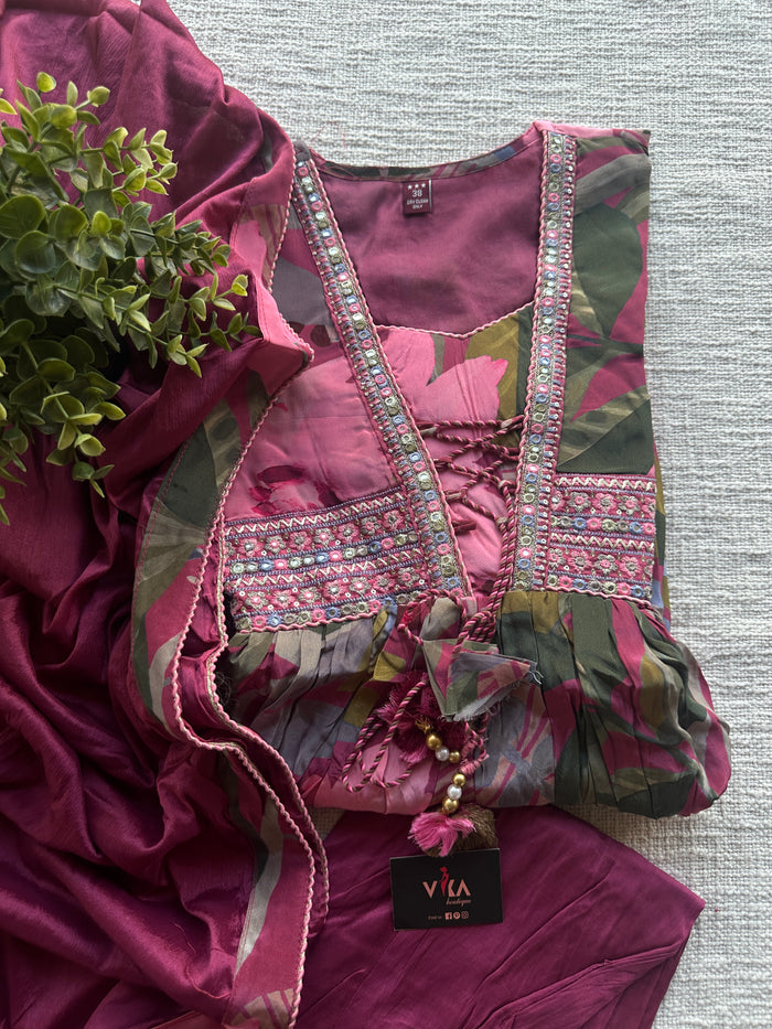 Patywear satin crepe Ready suit set