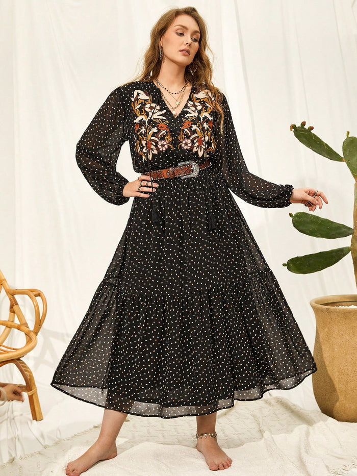 Trendsi plus size embroidered dress in black with floral embroidery and long sleeves