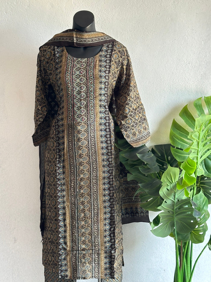 printed Pure viscose kurta pant set