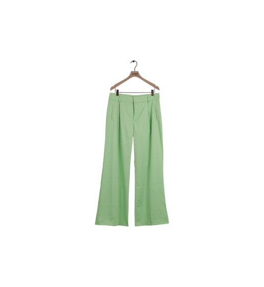 Packshot / Arcadian Green / ReLoved