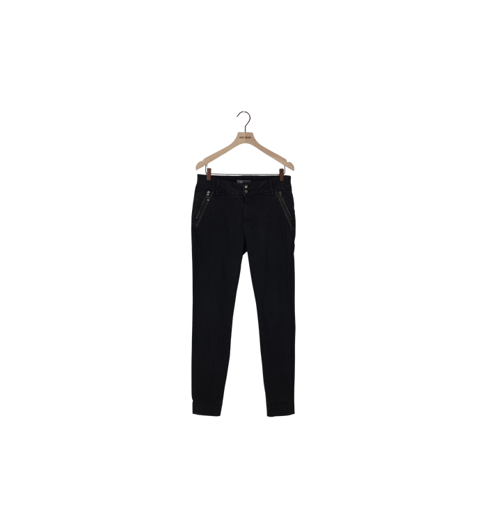 Packshot / Black / ReLoved