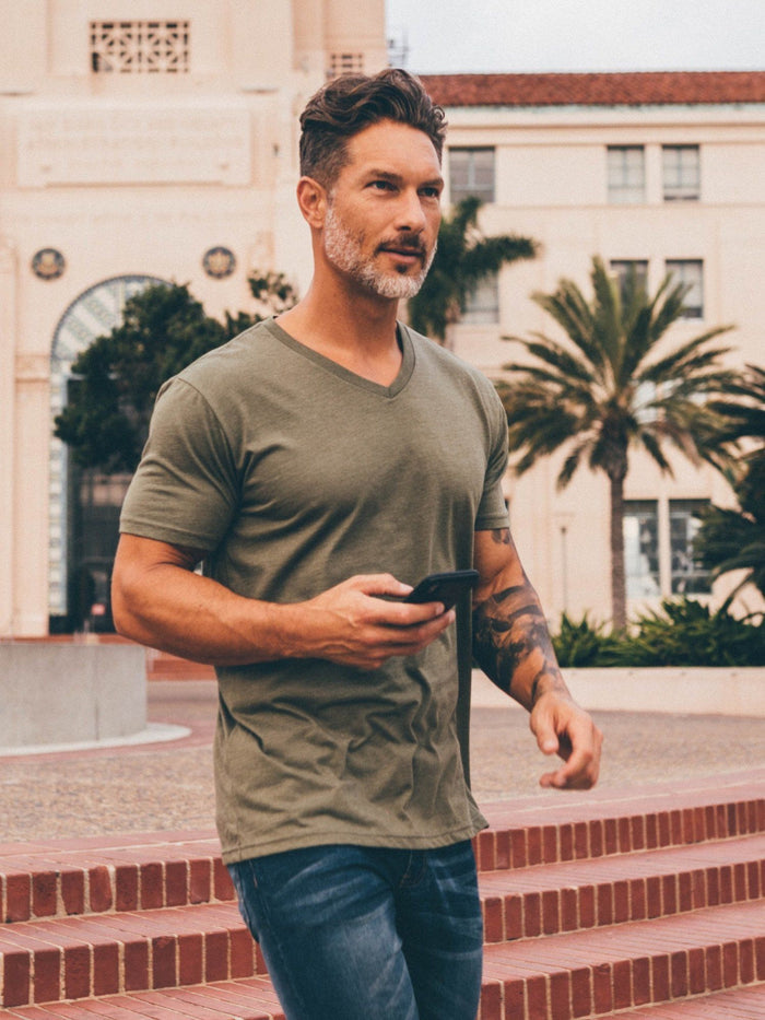 weston is 6'3, 215bs and wears size xl # Saver's V-Neck 3-Pack | Westin wears size Medium | Fresh Clean Threads