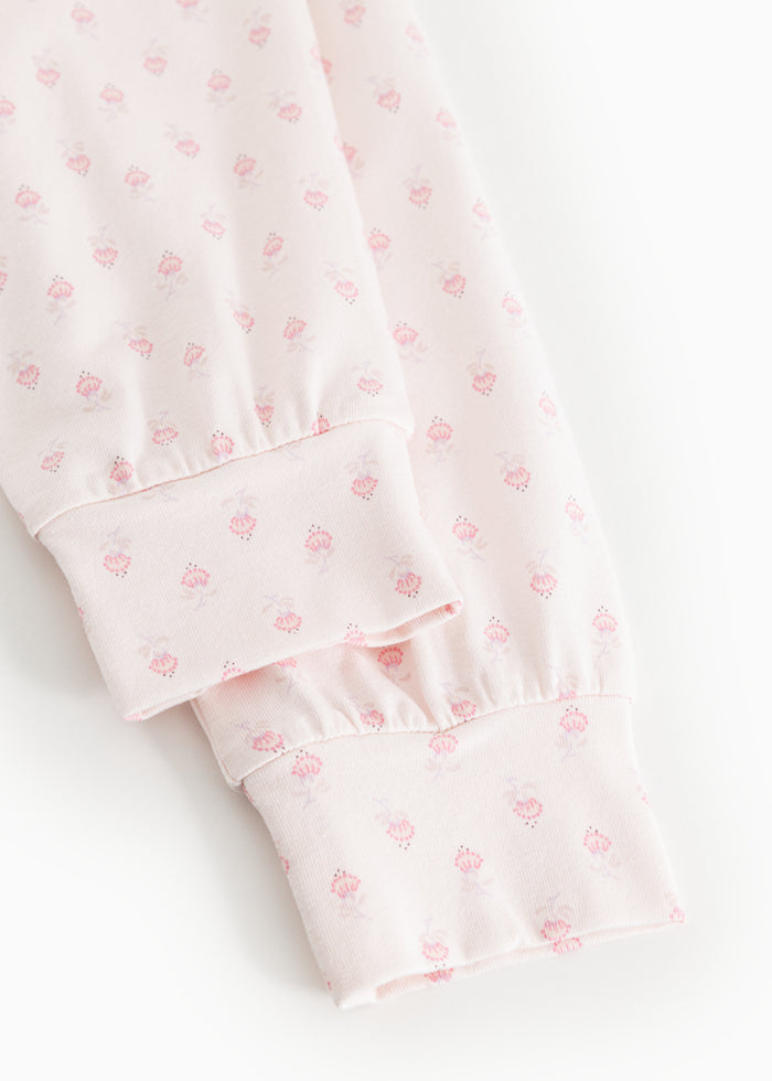 Elastic-waisted pajama pants with mini floral print.