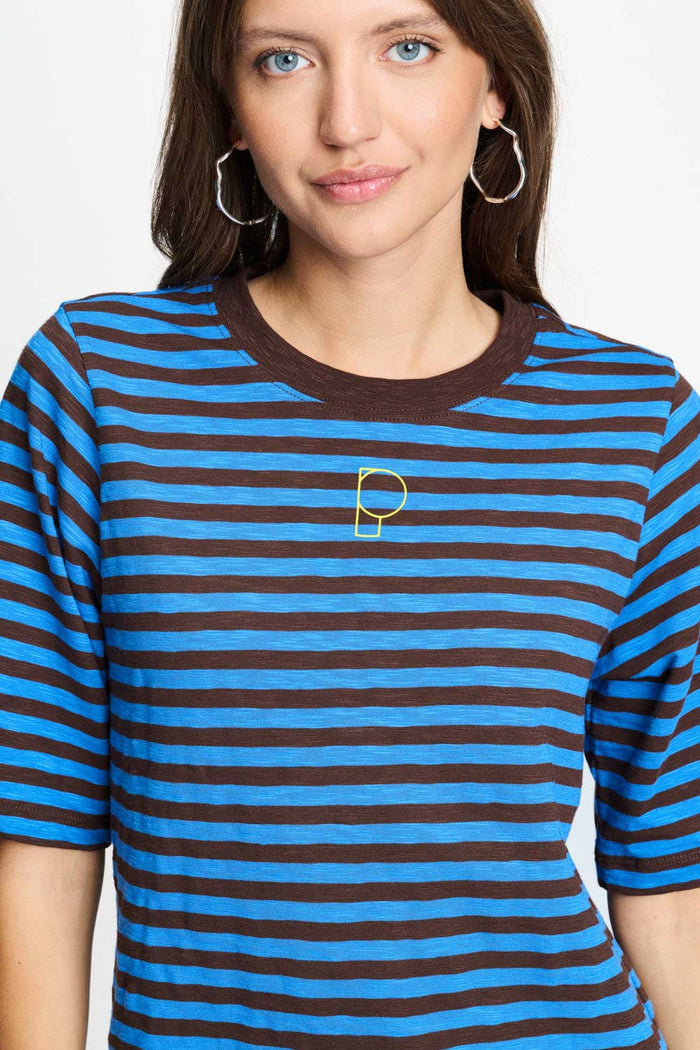 POM Amsterdam Tshirts T-SHIRT - Tyra Striped Brown Blue