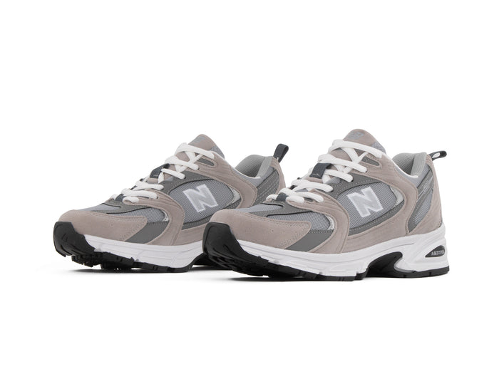 Tenis New Balance 530 Gris 1.1 Premium