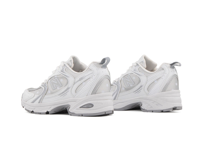 Tenis New Balance 530 Plata Lunar 1.1 Premium