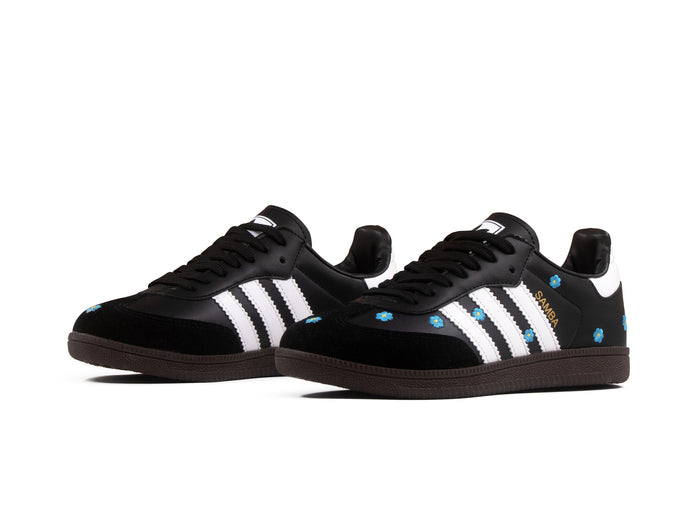 Tenis Smb Negro Blanco Flores