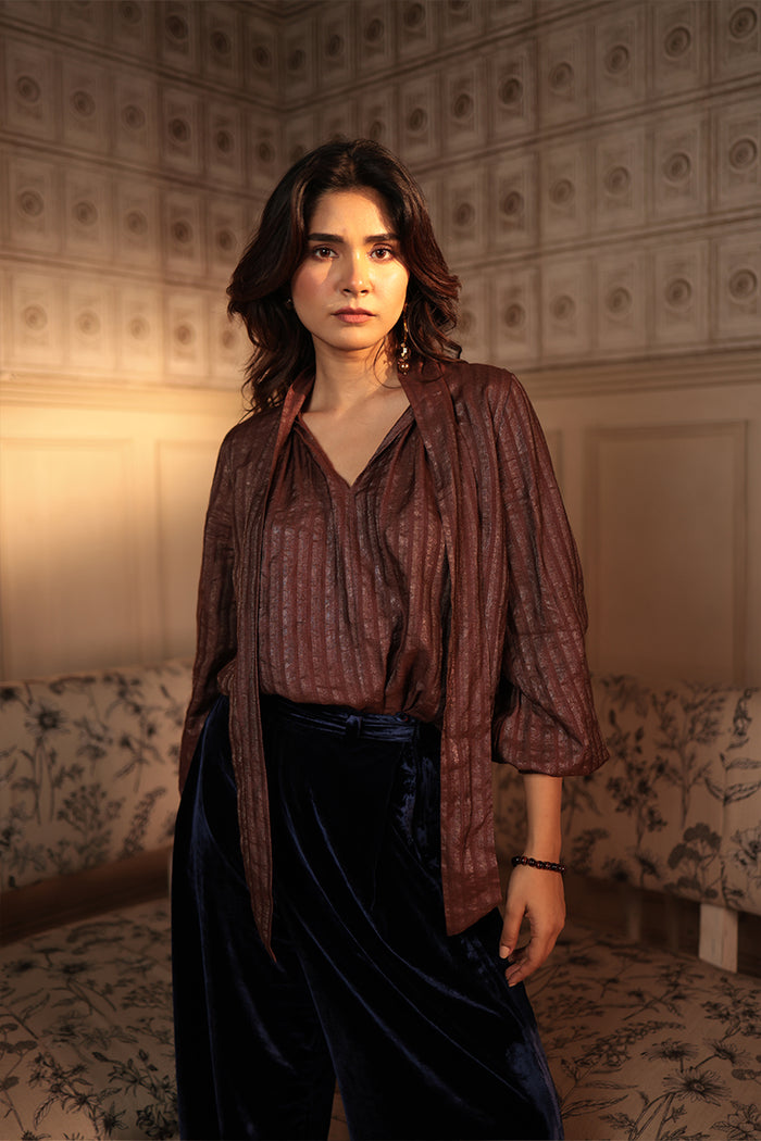TIE BLOUSE SILK ON HAND-WOVEN FABRICS