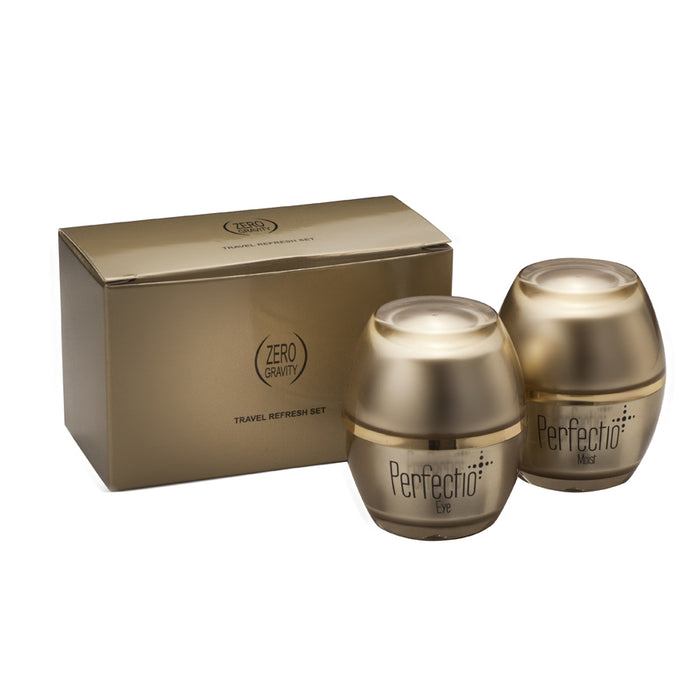 TRAVEL CONTAINERS SET