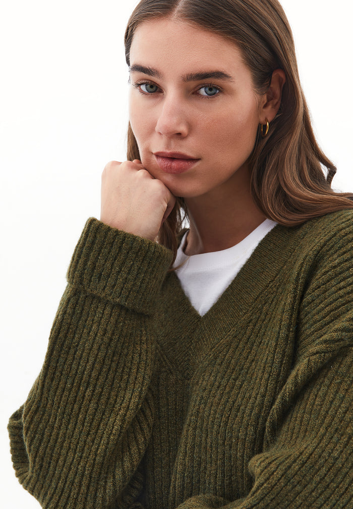 V Neck Knit Sweater - DARK OLIVE