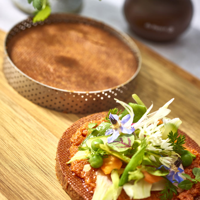 Valrhona Perforated Tart Ring - 2.16-in