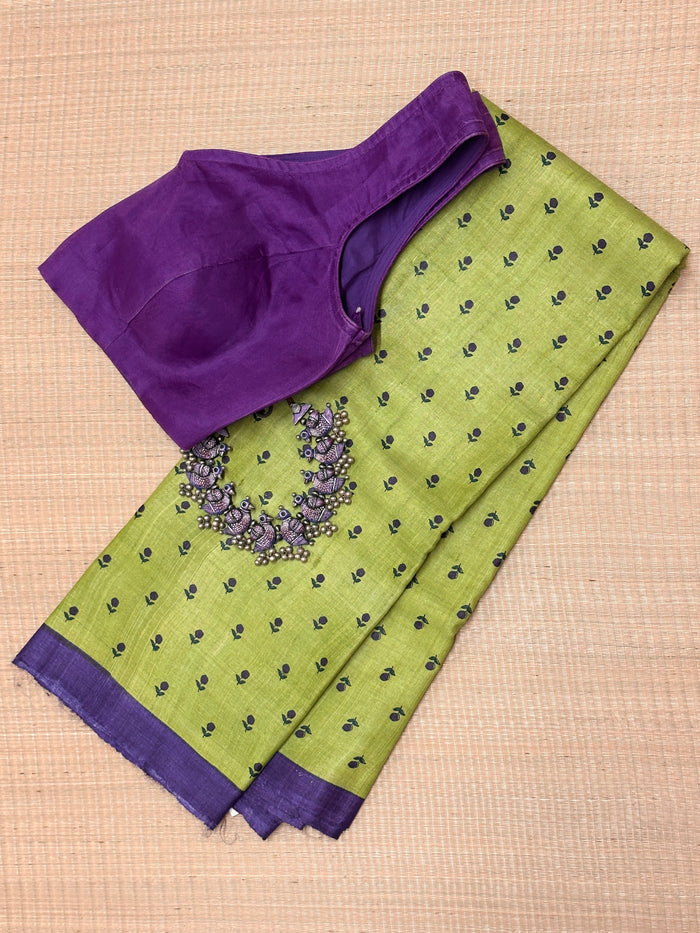 Veena Little Flowers Tussar Saree - Green
