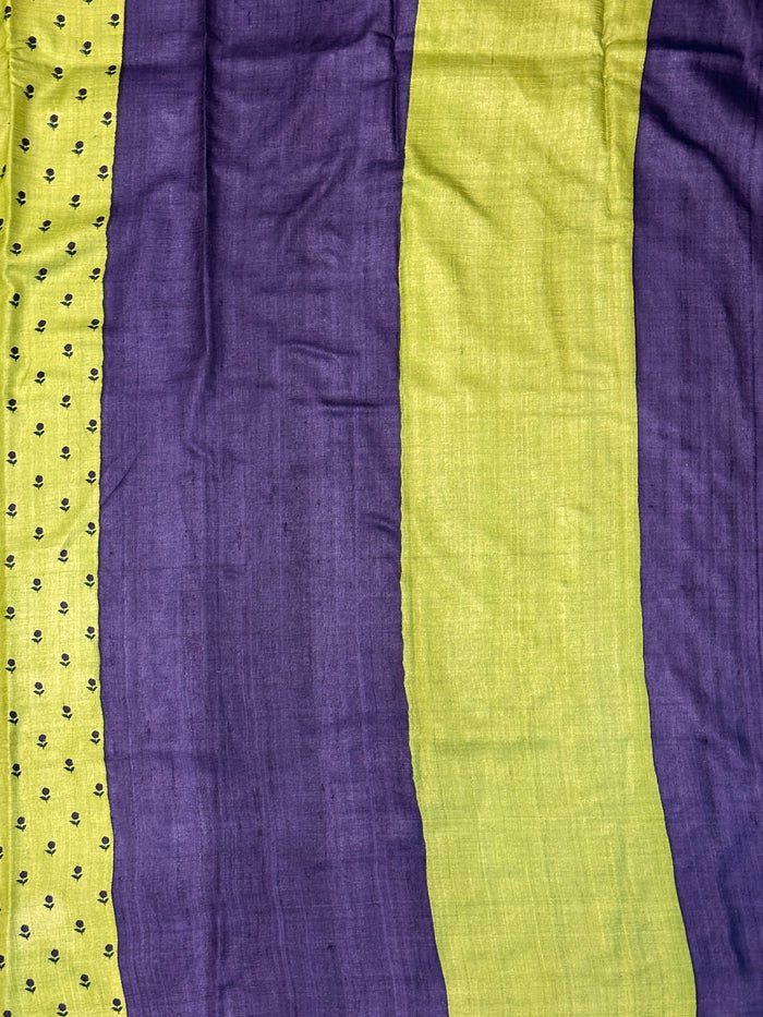 Veena Little Flowers Tussar Saree - Green
