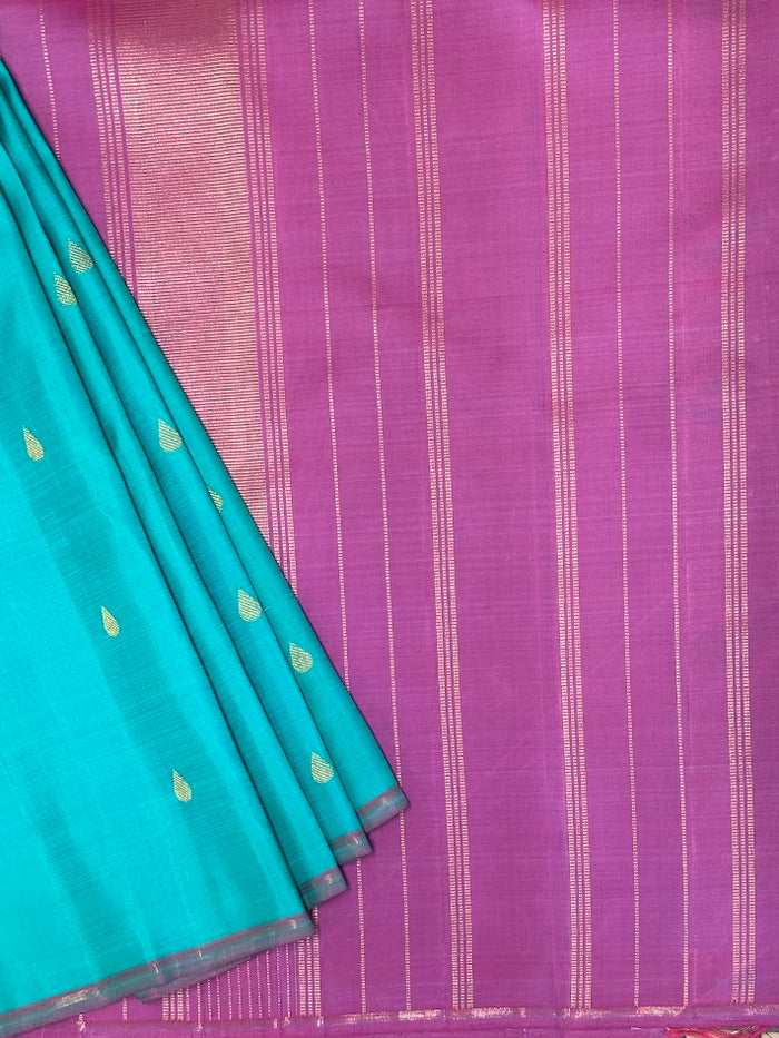 Vera Droplet Kanchipuram Silk Saree
