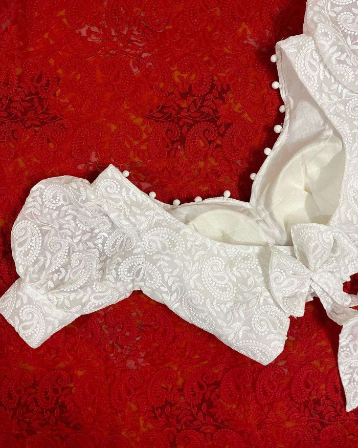 White Jasmine Sweetheart Neck