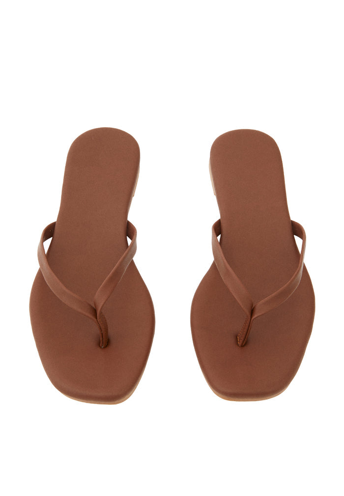 Women Polyurethane Slipper - BRUNETTE