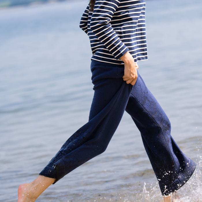 women's navy wide leg knit pant
